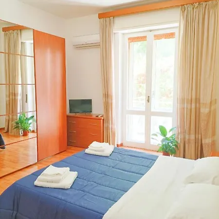 La Casa Di Dante Apartment *