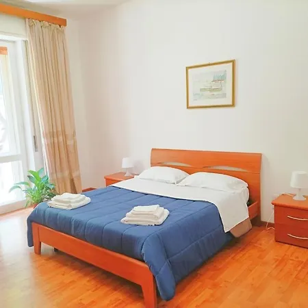 La Casa Di Dante Apartment