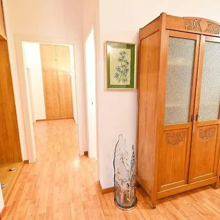 La Casa Di Dante